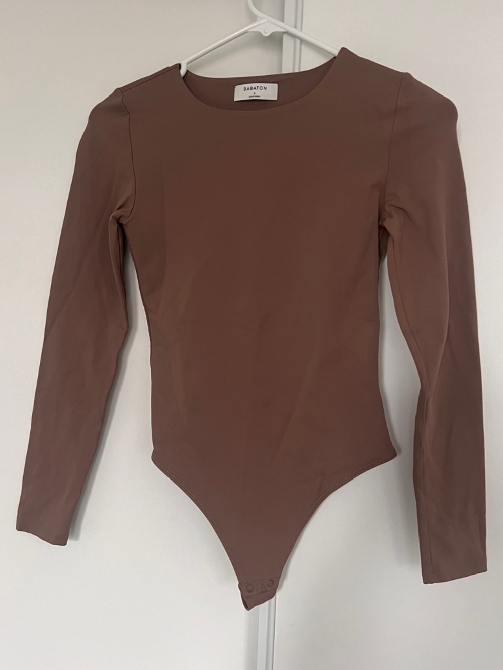 Aritzia Babaton Contour Long-Sleeve Brown Bodysuit